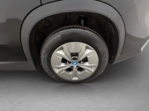 BMW iX1 bild 27