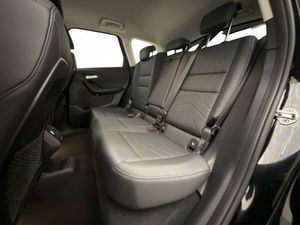 BMW iX1 bild 24