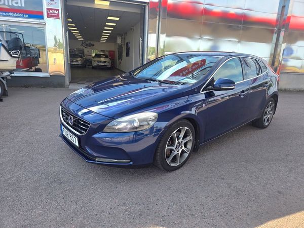 Volvo V40 D2 Your Ocean Race, 1ägare, Välservad, Kamrem bytt, - 2016