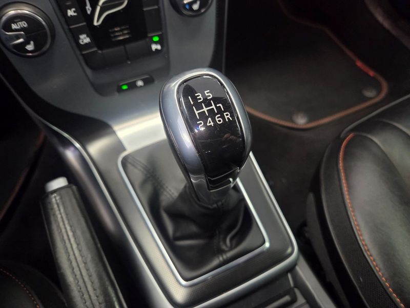Volvo V40 bild 25