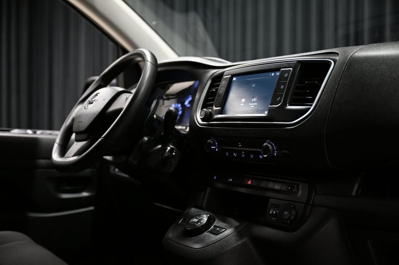 Opel Vivaro bild 26