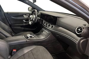 Mercedes E300 bild 15