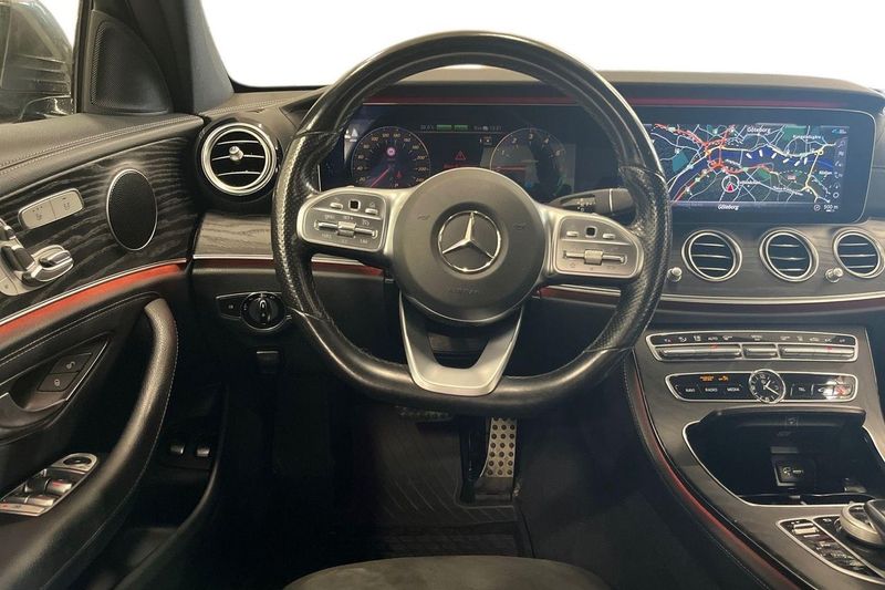 Mercedes E300 bild 13