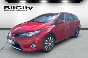 Toyota Auris bild 1