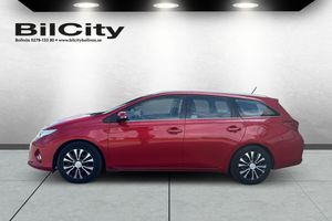 Toyota Auris bild 2