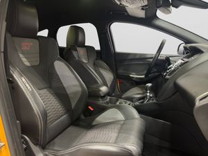 Ford Focus bild 10