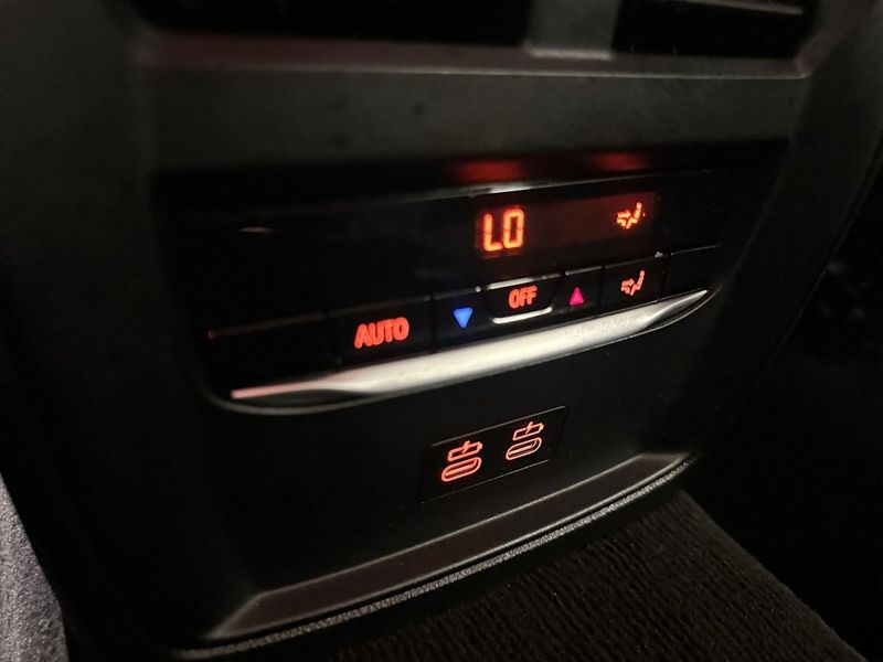 BMW 330 bild 15