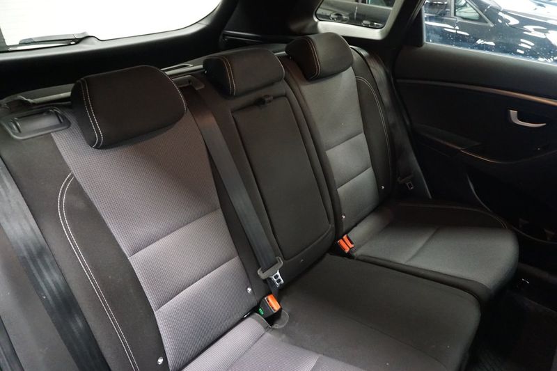 Hyundai i30 bild 14