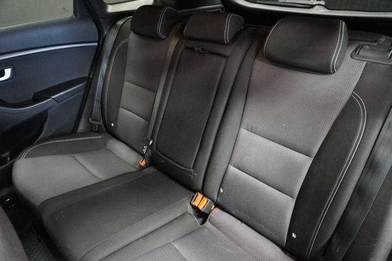 Hyundai i30 bild 13