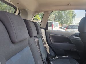 Ford Fiesta bild 8