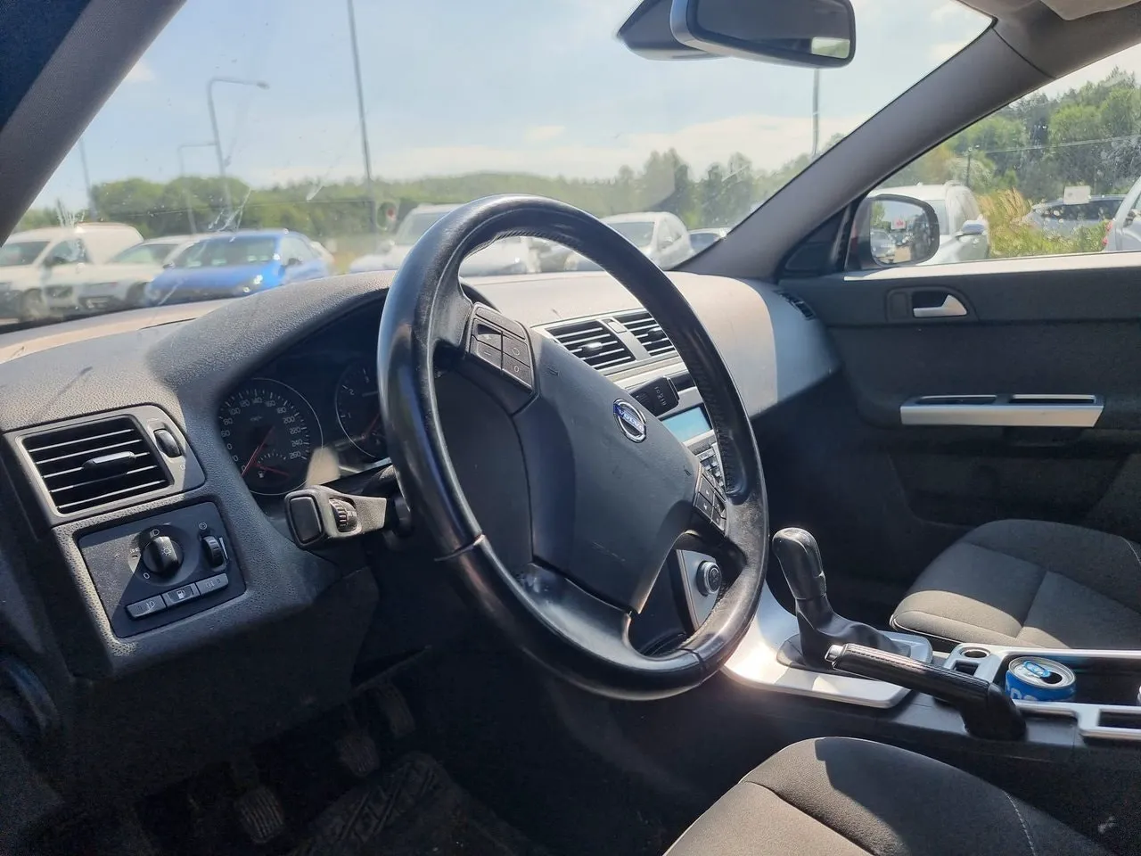 Vehicle image 20