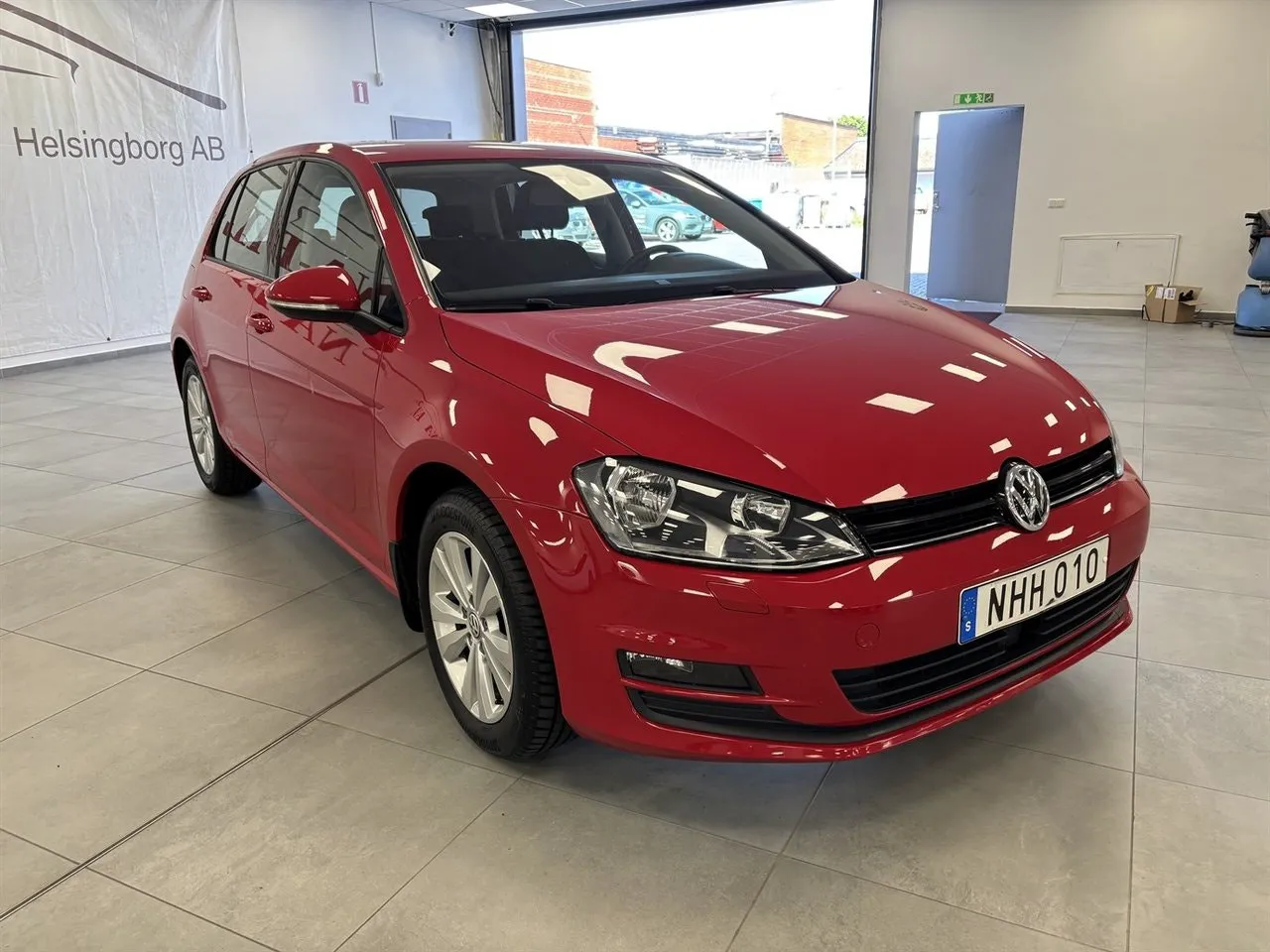 Vehicle image 1