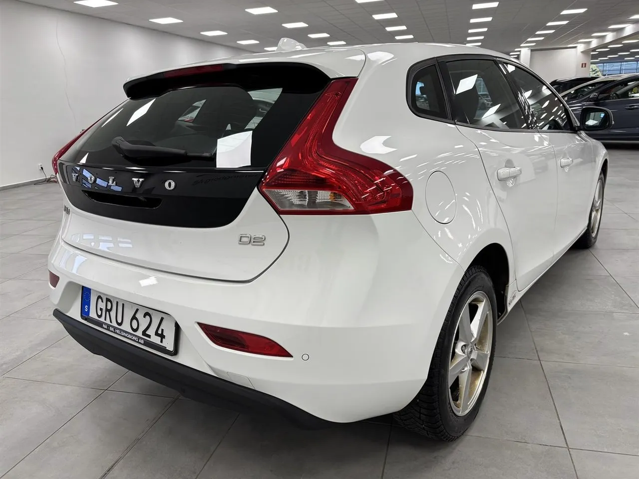 Vehicle image 2