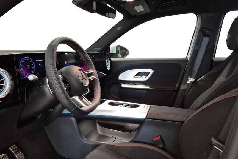 Mercedes GLB250+ bild 6