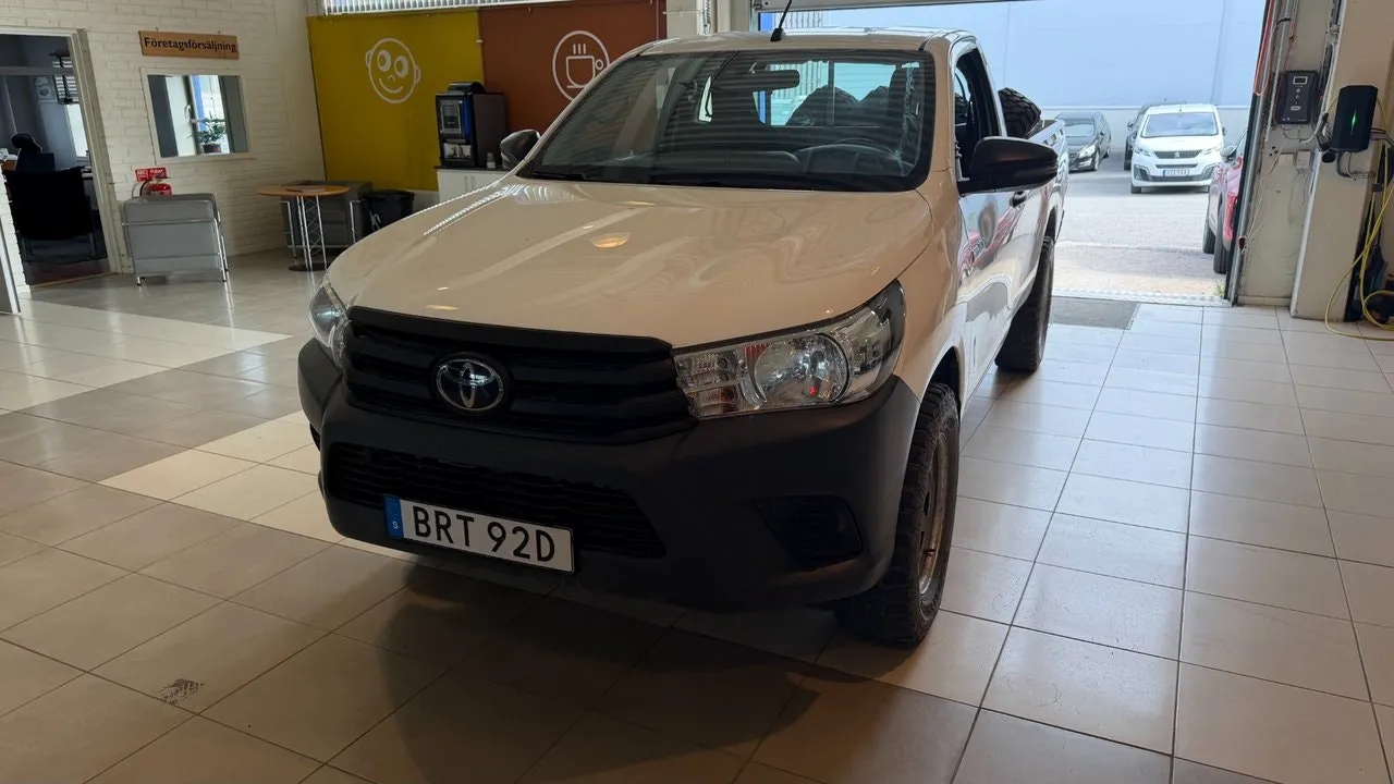 Vehicle image 1