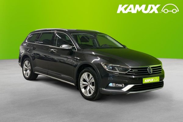 Volkswagen Passat Alltrack 2.0 TDI 4M Executive 190hk Värmare Drag Cockpi - 2017