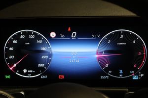 Mercedes GLB220 bild 16