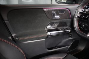 Mercedes GLB220 bild 13