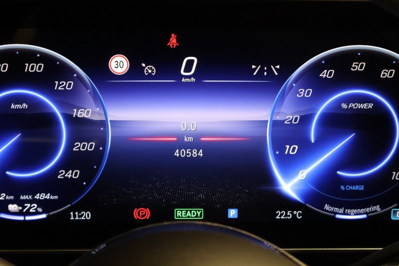Mercedes EQE350+ bild 18