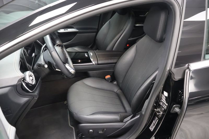 Mercedes EQE350+ bild 10