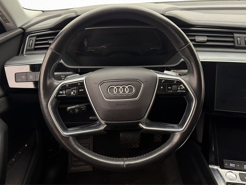 Audi e-tron bild 15