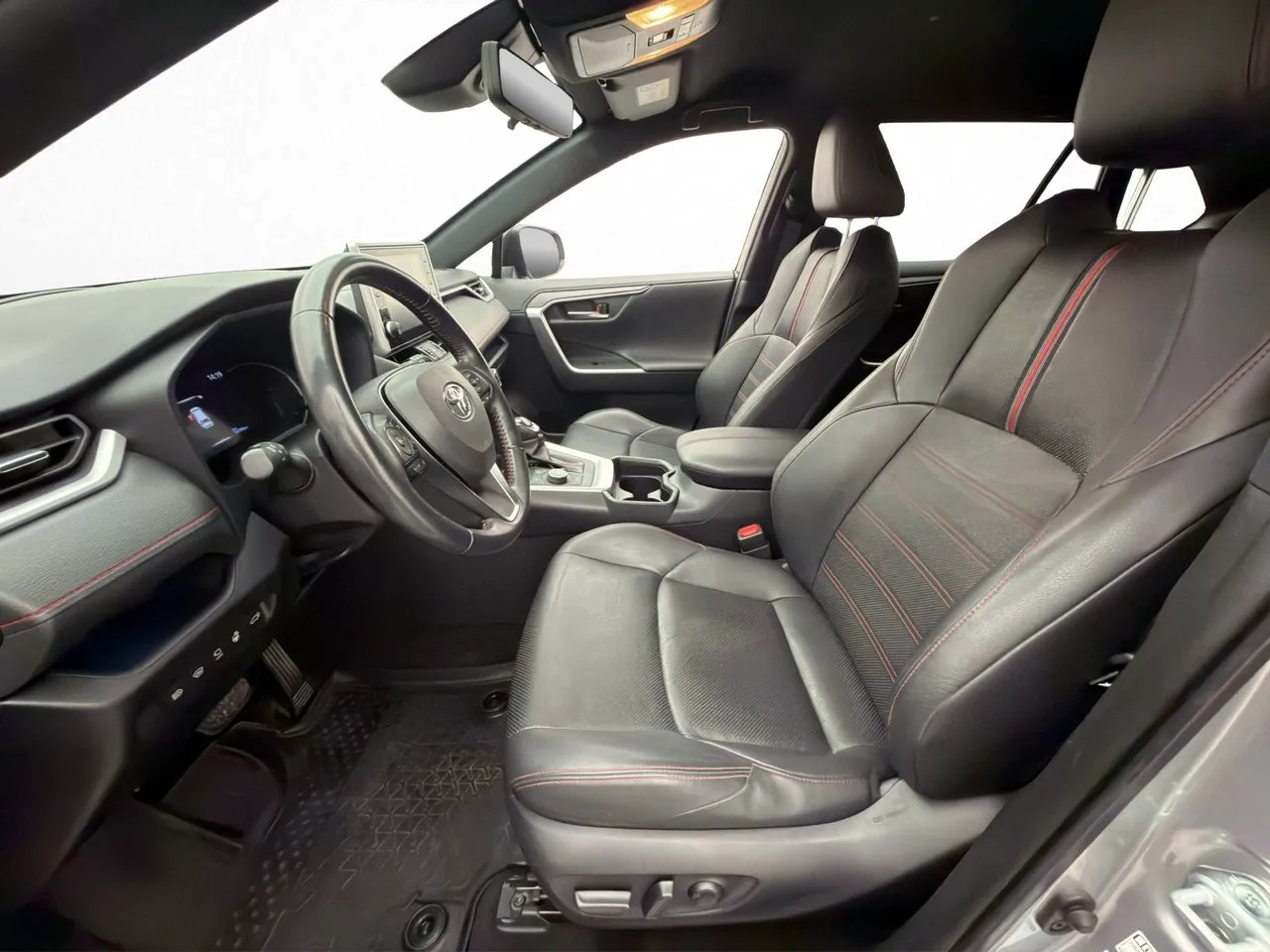 Vehicle image 11