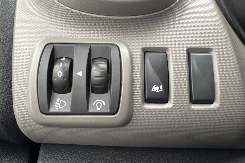 Renault Trafic bild 13