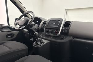 Renault Trafic bild 23