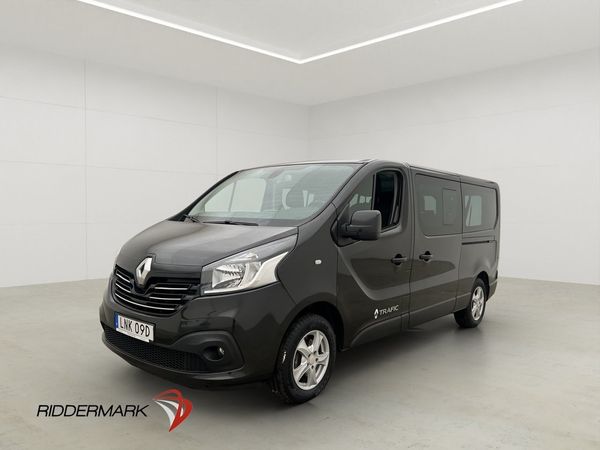 Renault Trafic Kombi Lång 9-Sits Värmare Kamera Farthållare - 2019