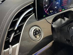 Mercedes E300 bild 23