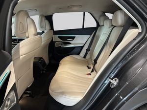 Mercedes E300 bild 11