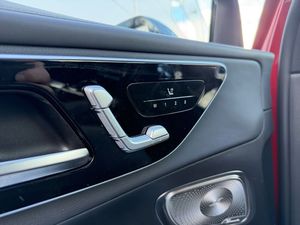 Mercedes GLC300 bild 12