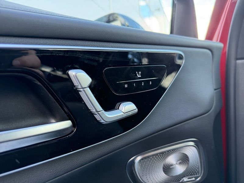 Mercedes GLC300 bild 12