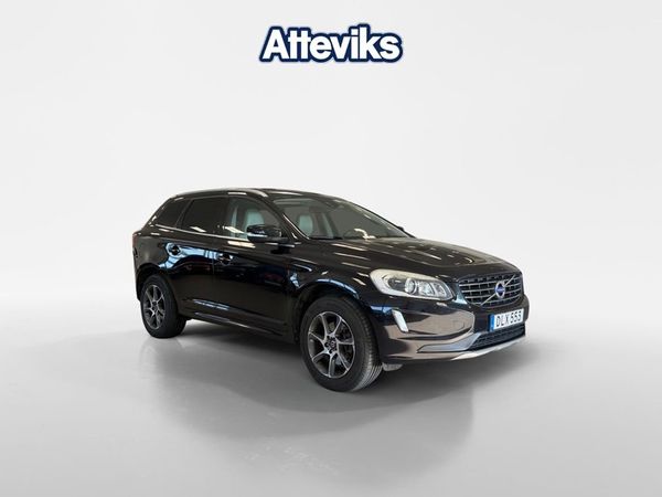 Volvo XC60 D4 Momentum 181hk *Ocean Race* Drag/Skinn/Nav - 2015