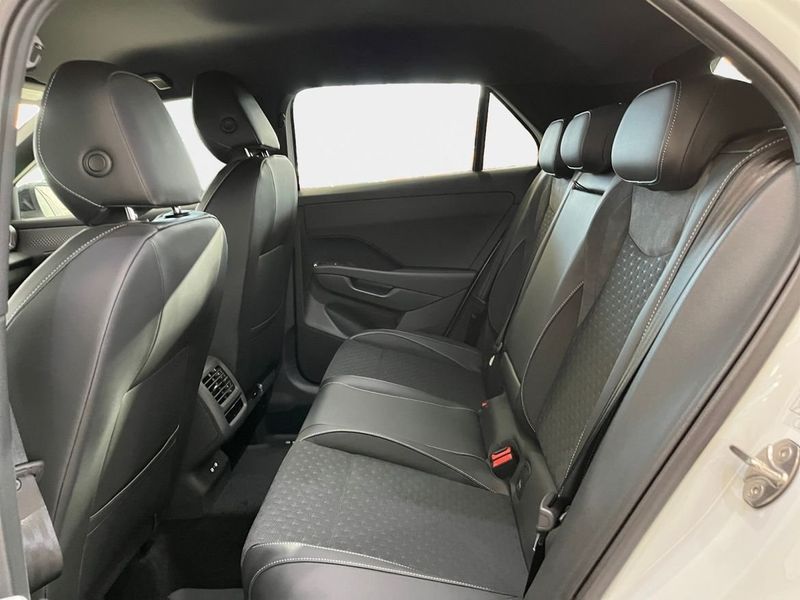 Volkswagen T-Roc bild 12