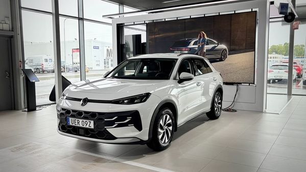 Volkswagen T-Roc 1.5 ETSI 150 HK DSG7 - 2026