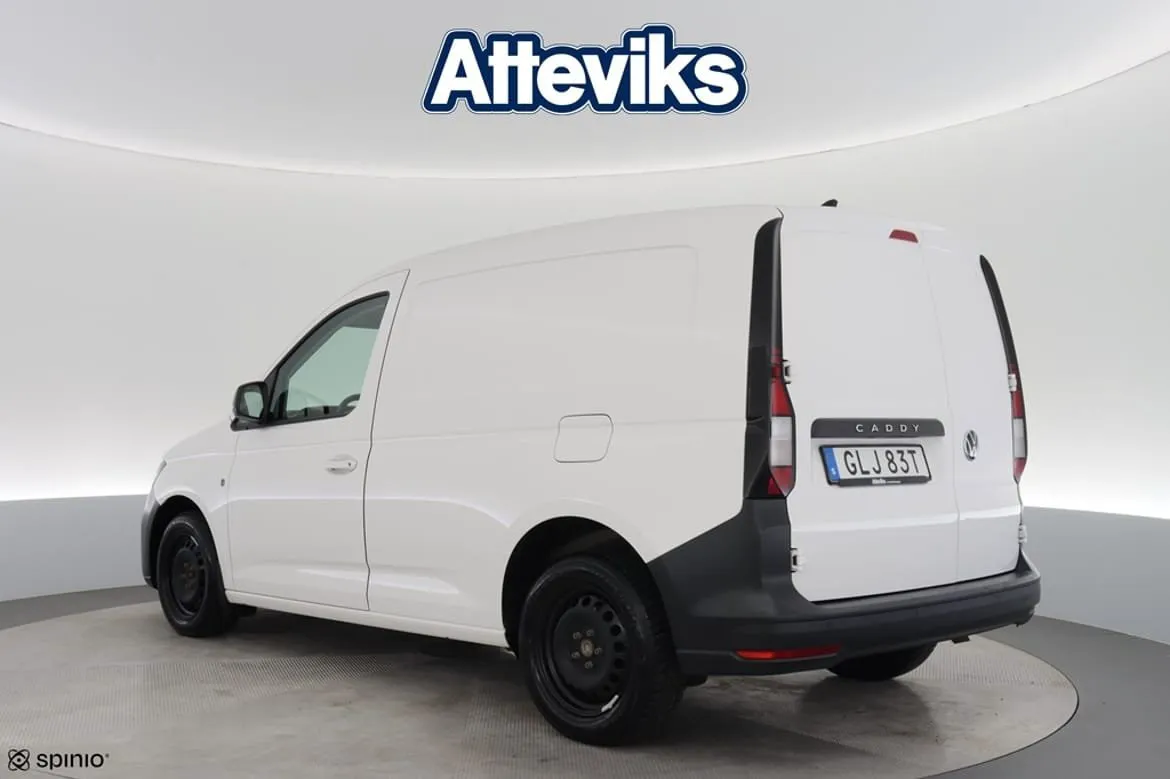 Vehicle image 23