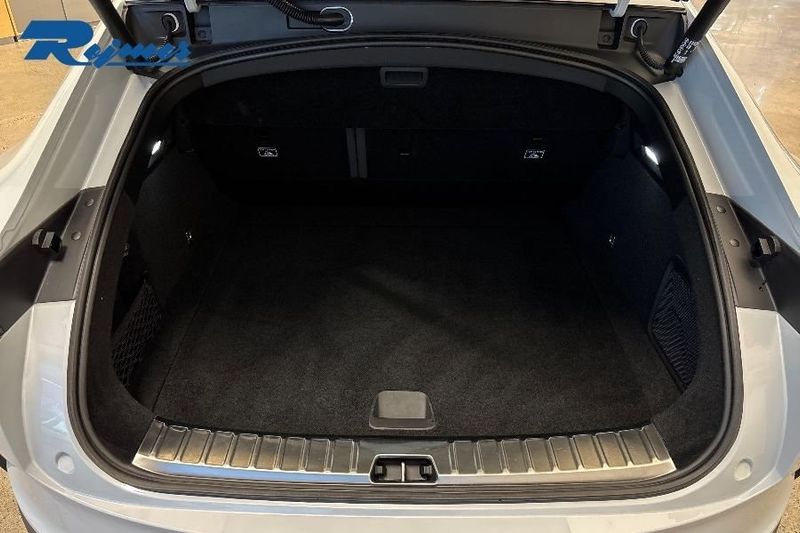Polestar 4 bild 16