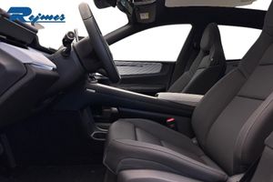 Polestar 4 bild 6