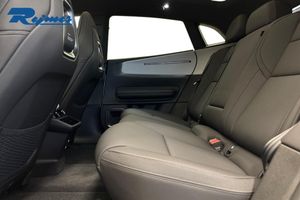 Polestar 4 bild 9