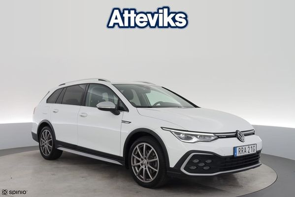 Volkswagen Golf Alltrack TDI 200hk 4M DSG Drag Värm Kamera - 2023