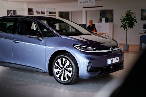 Volkswagen ID.3 Neo Life 50kWh 170hk - 2027