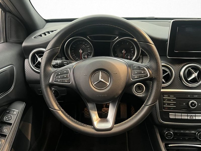 Mercedes A180 bild 13
