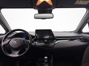 Toyota C-HR bild 13