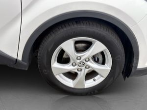 Toyota C-HR bild 28