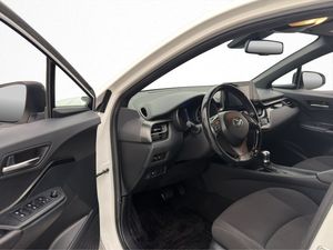 Toyota C-HR bild 11