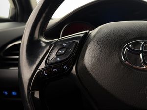 Toyota C-HR bild 15