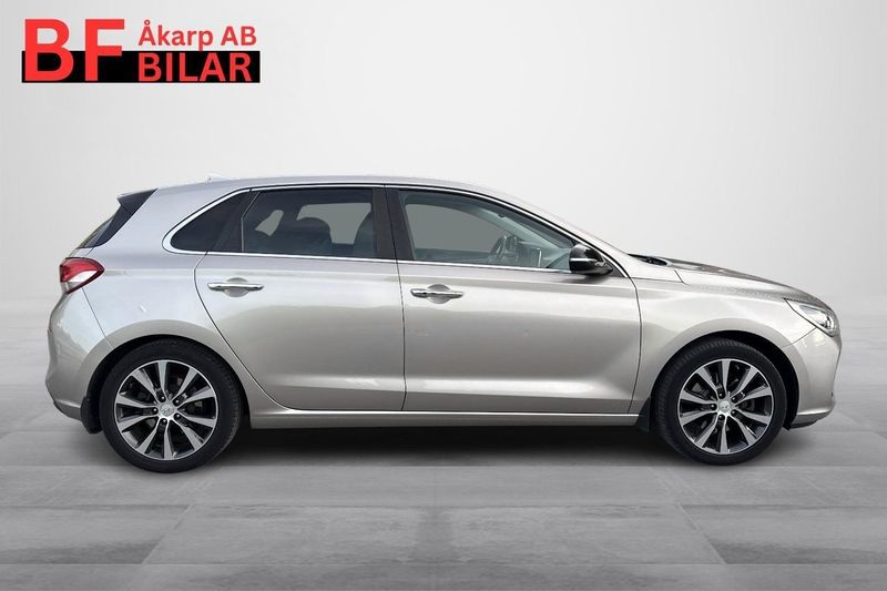 Hyundai i30 bild 11
