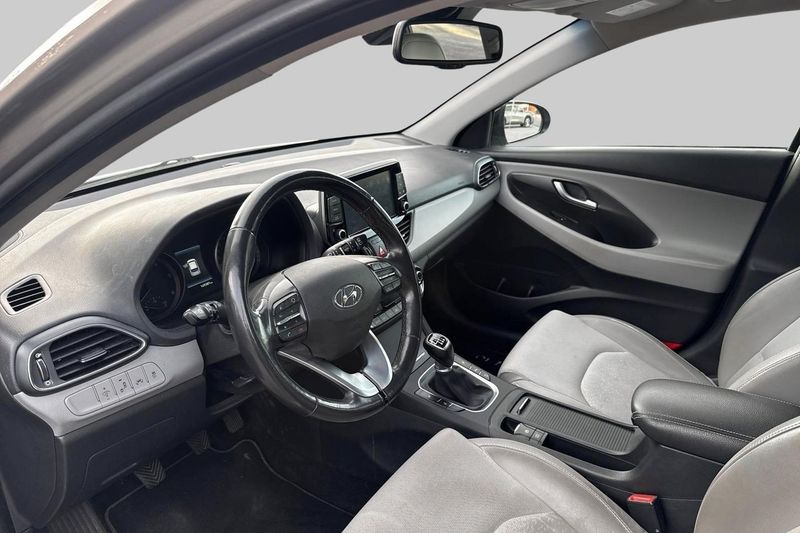 Hyundai i30 bild 6