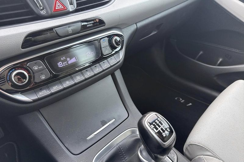 Hyundai i30 bild 23